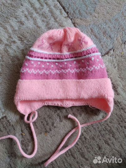 Шапки для девочки (листайте фото)