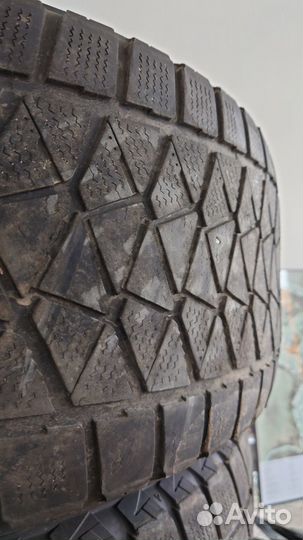Bridgestone Blizzak DM-V2 285/60 R18 116