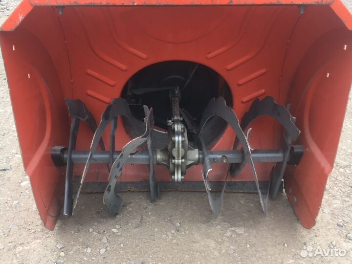 Снегоуборщик Хускварна 8024STE по болтам