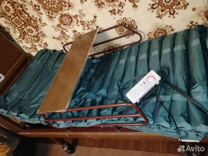 Кровать для лежачих больных