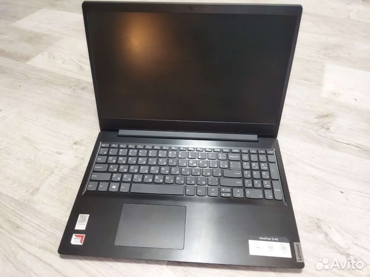 Ноутбук lenovo