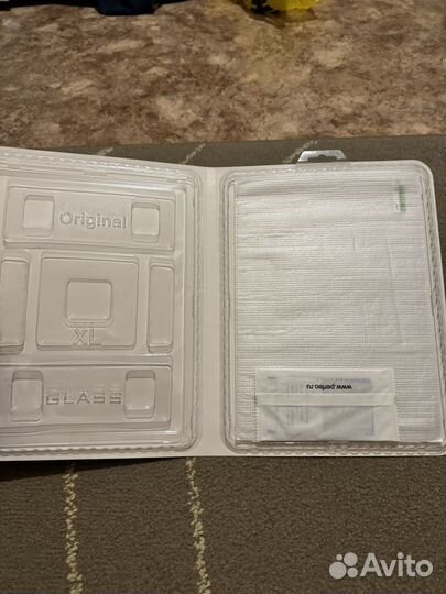 Защитное стекло iPad Pro 10.5