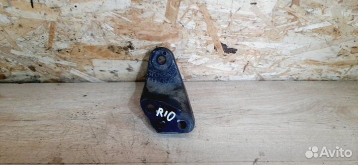 Опора двигателя передняя Kia Rio 3 хэтчбэк 1.6