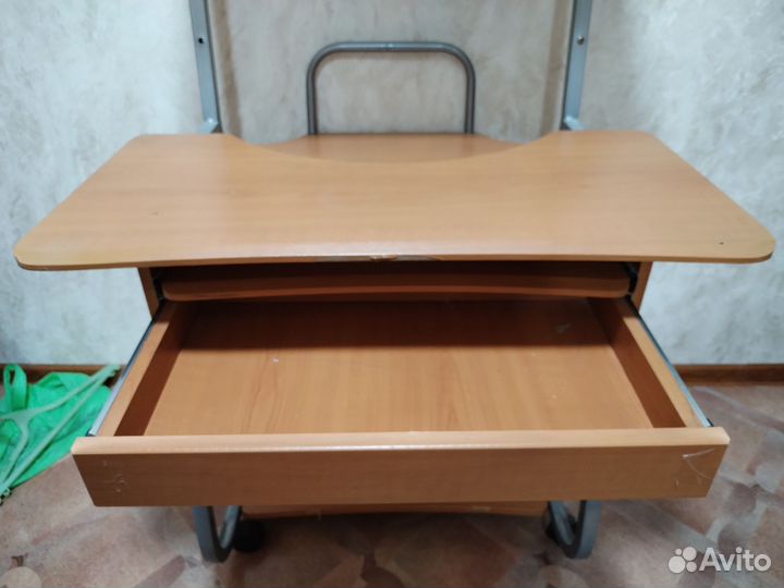 Компьютерный столик бу