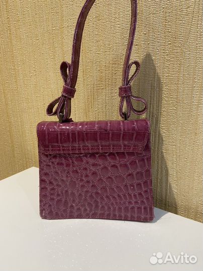 Женская маленькая сумка