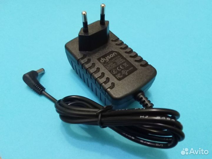 Блок питания 26.1V 0.78A пылесос Dyson V6 V7 V8