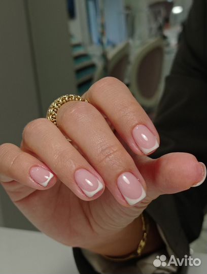 Мастер маникюра и педикюра