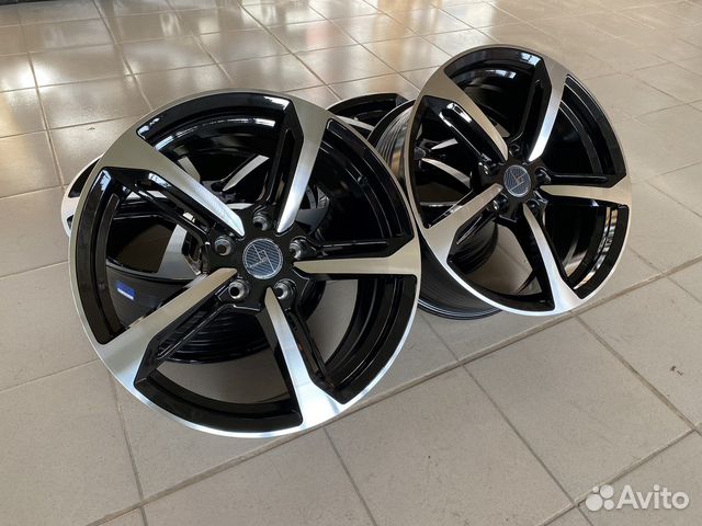 Литые диски R18. Vorsteiner 5/114,3 облегченные