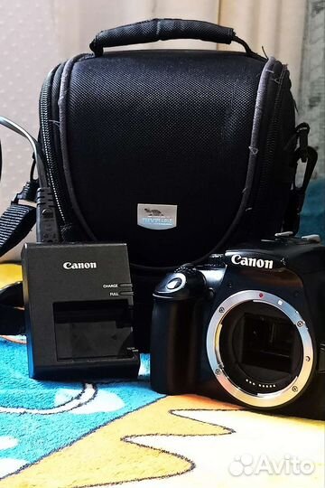 Canon eos 1100d body