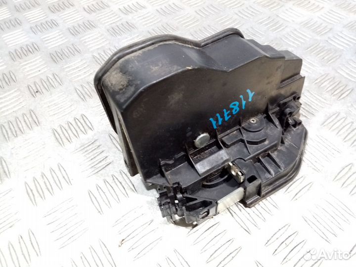 Б/У Замок двери задней левой BMW#005