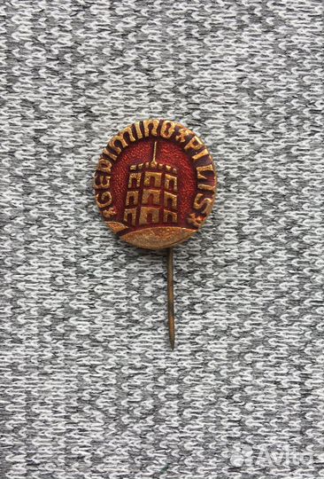 Значок - Gedimino Pilis - Башня. Архитектура