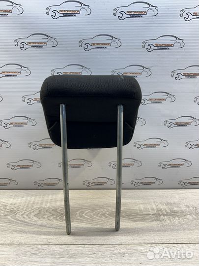 Подголовник заднего сиденья Ford Focus 2