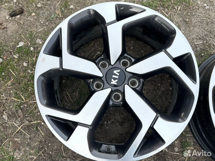 Продам диски оригинальные r 17 киа спортейдж