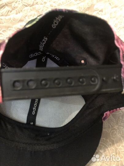 Кепка и шапка adidas.Оригинал