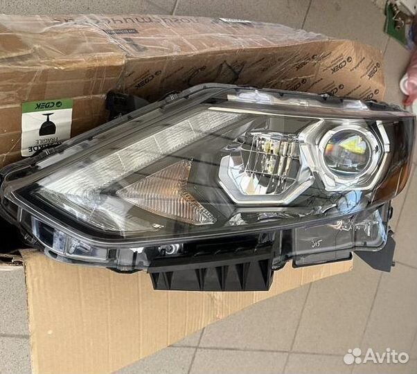 Фара nissan qashqai j11 Led правая