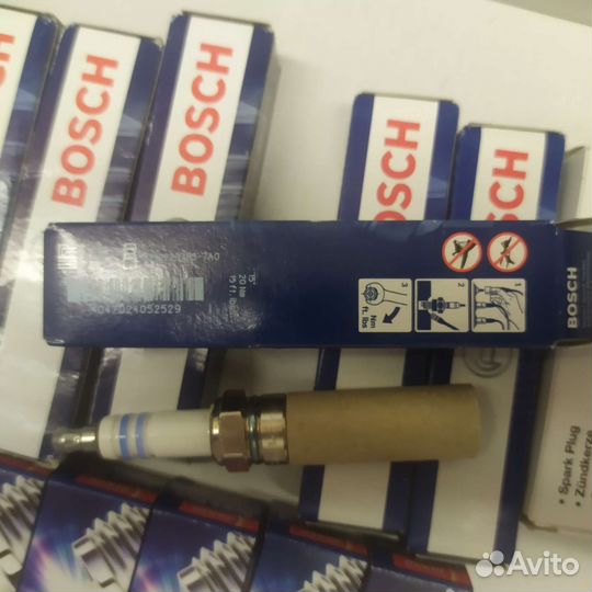 Bosch 0242229785 - Свеча зажигания