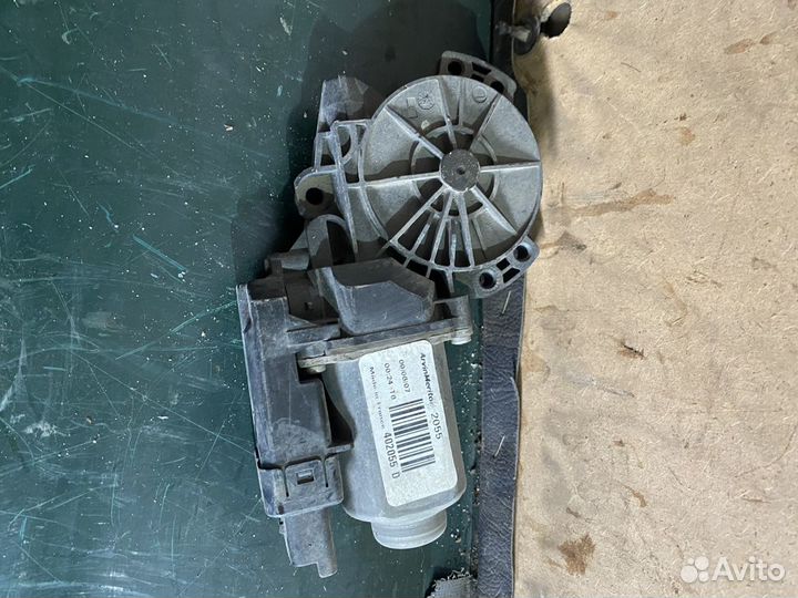 Моторчик стеклоочистителя задний киа сид 2008