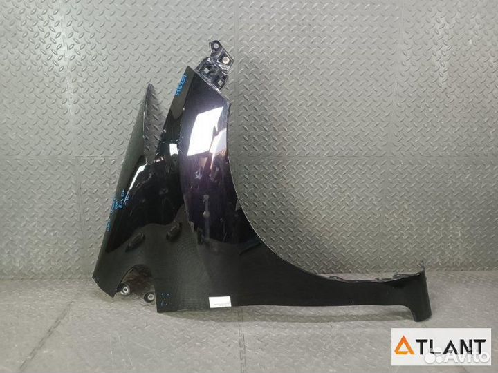 Крыло переднее правое honda freed