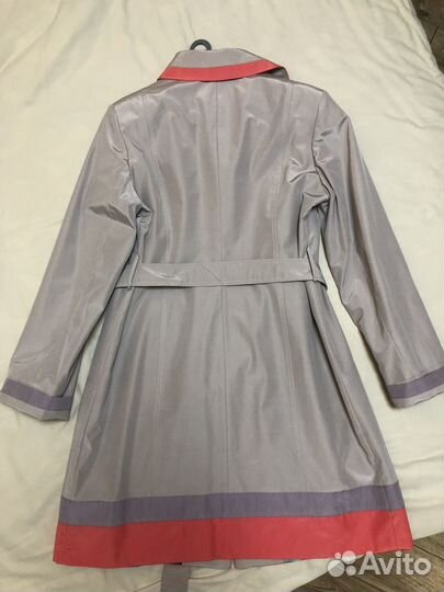 Плащ женский