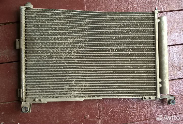 Радиатор кондиционера Mazda BT50 с 2006г