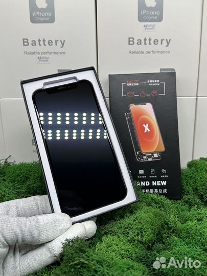 Дисплей на iPhone X/XS