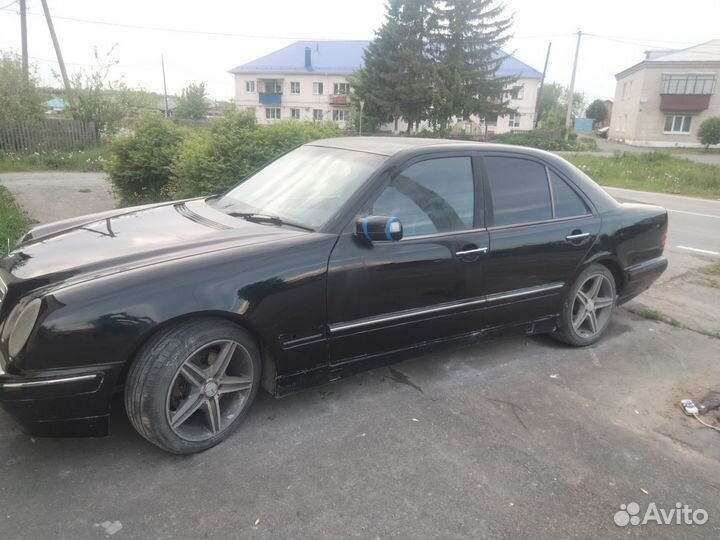 Mercedes-Benz E-класс 2.8 МТ, 2000, 570 000 км