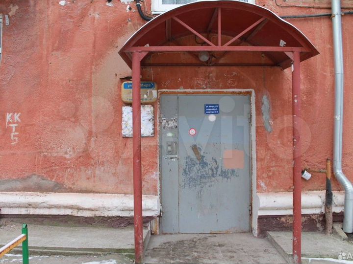 3-к. квартира, 72,7 м², 1/4 эт.