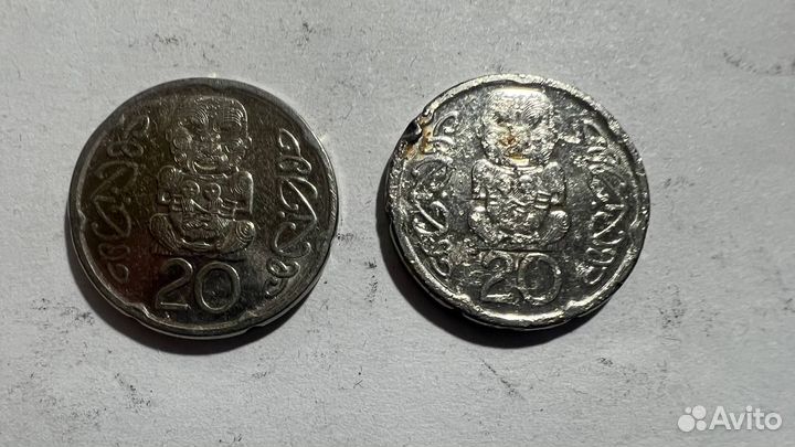 Монеты островных государств