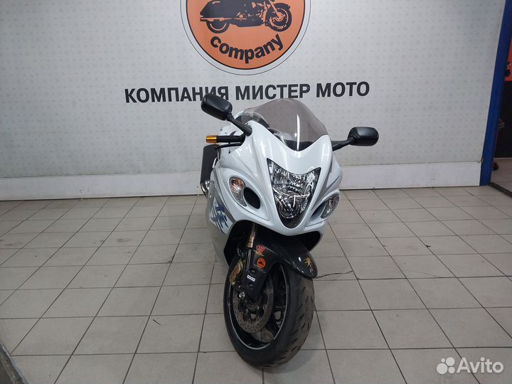 Suzuki GSX1300R Hayabusa