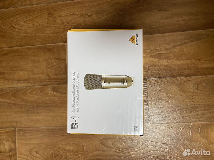Конденсаторный микрофон behringer B-1