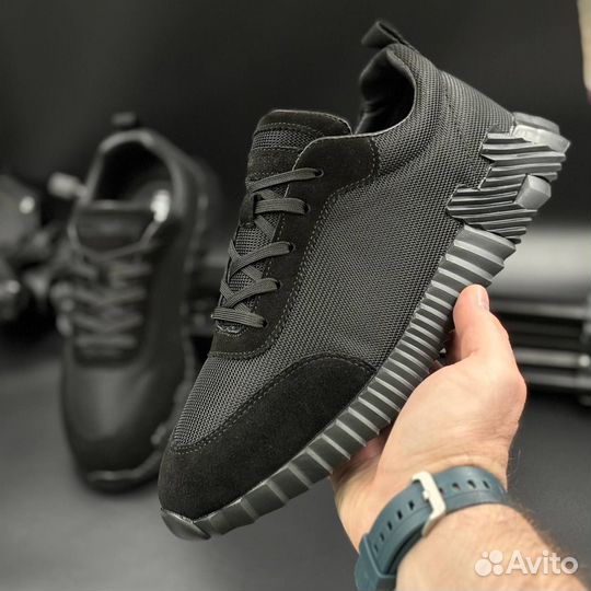 Кроссовки мужские hermes