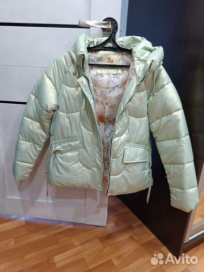 Пуховик женский 48 50