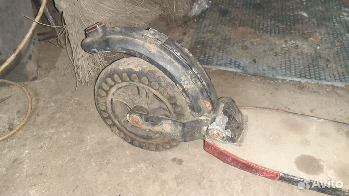 Продам электросамокат