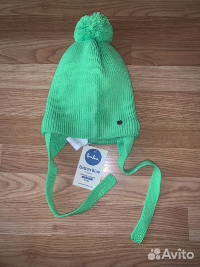 2 новые шапки button blue