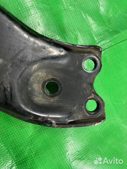 Рычаг передний правый Toyota Camry AVV50 2arfxe