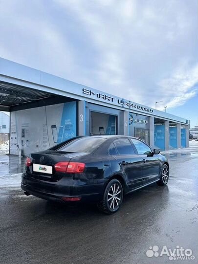 Volkswagen Jetta 1.6 AT, 2013, 300 000 км