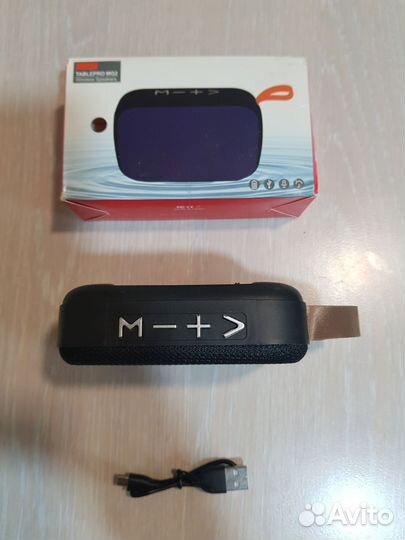 Блютуз колонка с радио