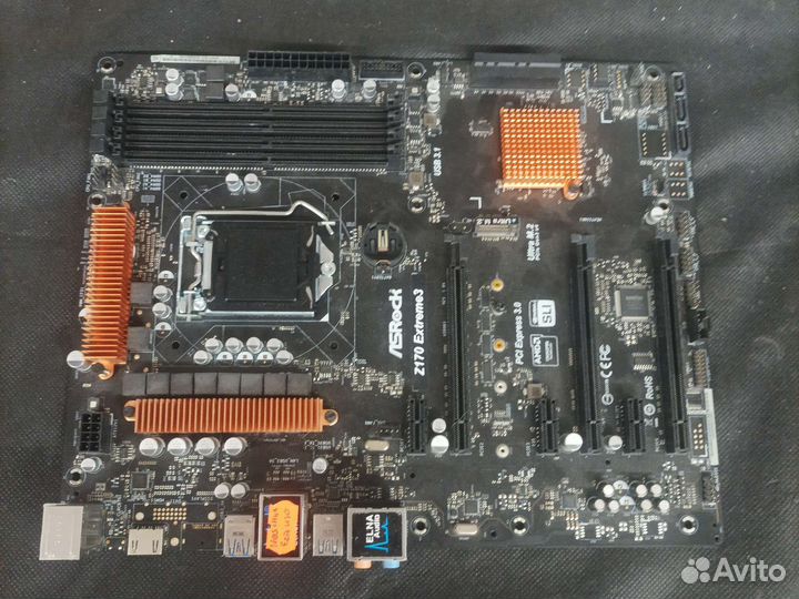 Материнская плата