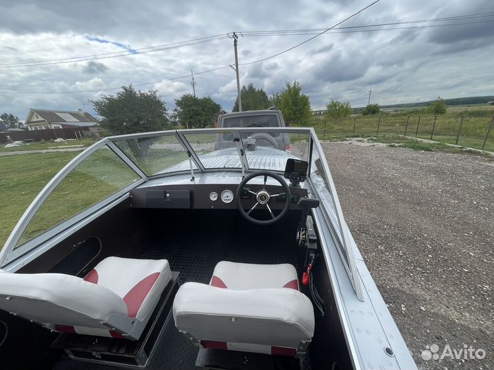 Лодка казанка 2М с мотором suzuki 50