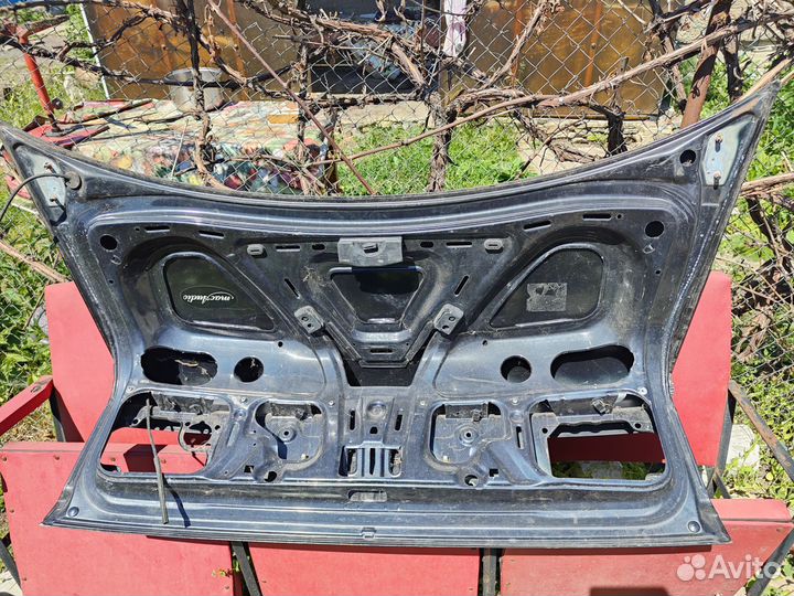 Крышка багажника audi 100 c4