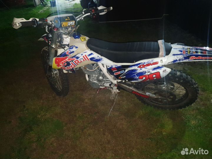 Avantis 250 fx lux