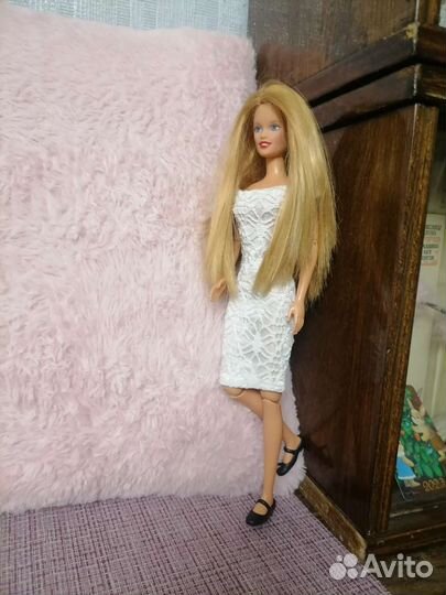 Кукла барби