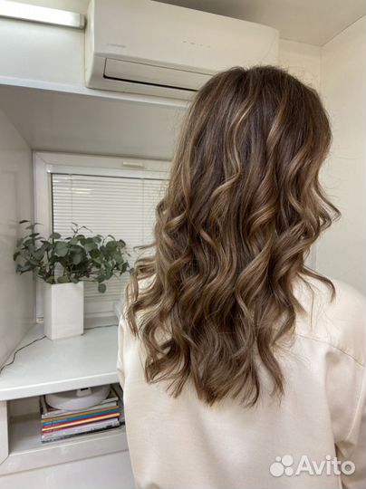 Колорист окрашивание волос москва