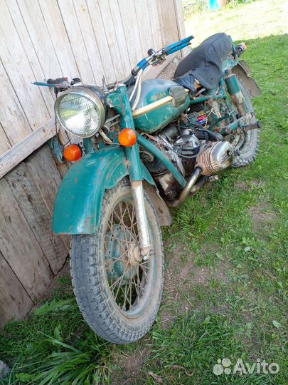 Accelera 651 2.25/10.5 R12 29N