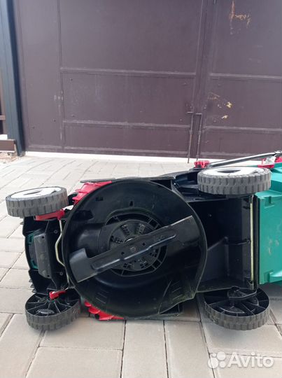 Газонокосилка электрическая