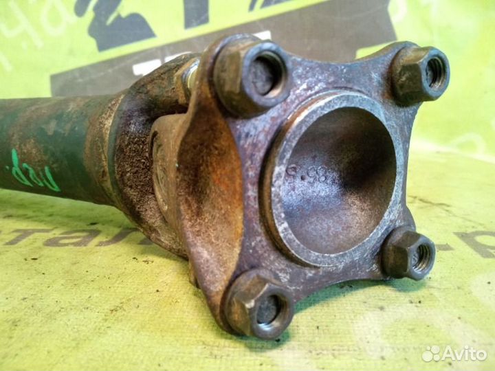 Карданный вал передний Nissan Terrano R50 ZD30