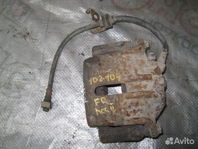 Суппорт передний правый Renault Megane