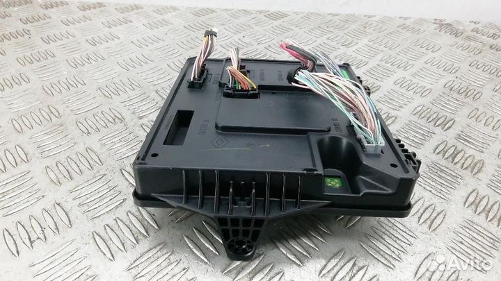 Блок комфорта Renault Megane