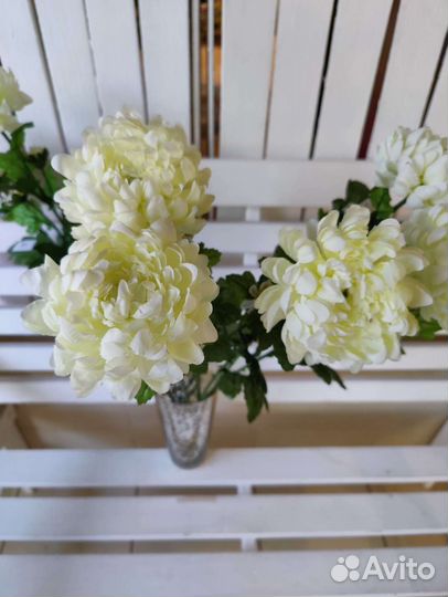 Искусственные цветы, кусты, деревья