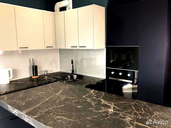 Кухонный гарнитур в стиле минимализм